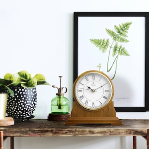 Mantel Clock, Silent Decorative Wood Mantle Clock Battery Operated, Wooden Design for Living Room, Fireplace, Office, Kitchen, Desk & Shelf