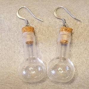Test tube earrings, beaker earring, science teacher gift, chemistry gift, chemistry earrings, science jewelry,nerd gift,  chemistry jewelry,
