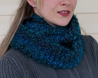 Double knit infinity scarf