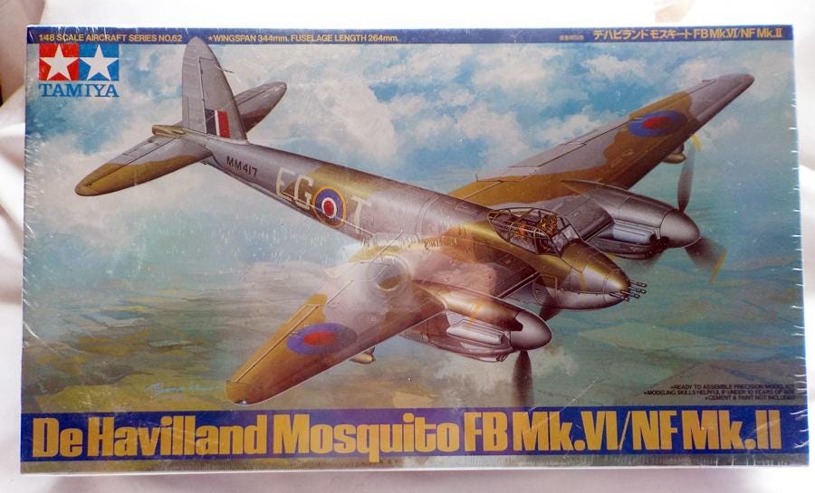 Maquette TAMIYA 1/48 Mosquito FB Mk.VI/NF Mk.II 61062 + 10 Kits