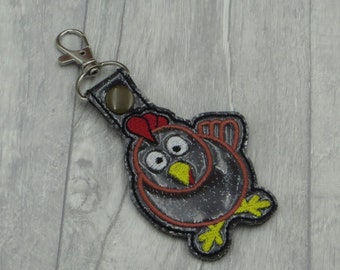 Machine Embroidery Design,  Chicken Snap Tab Key Fob, Manually Digitized ITH Keyfob Machine Embroidery Pattern, Instant Download, 4x4