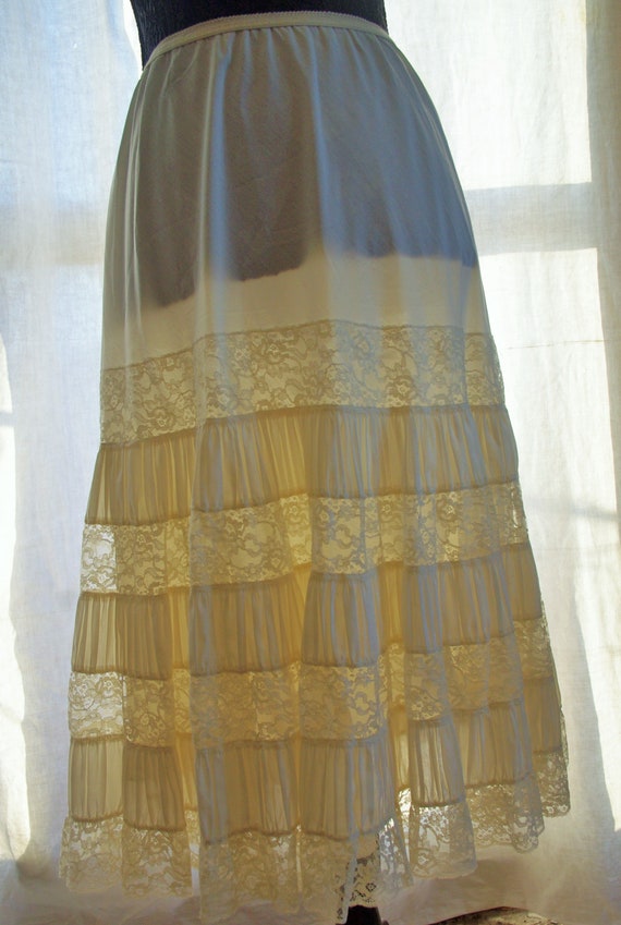 Vintage petticoat | Etsy