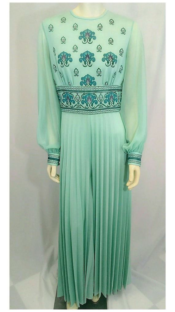 Vintage 1970's Designer Alfred Shaheen Pleated Pal