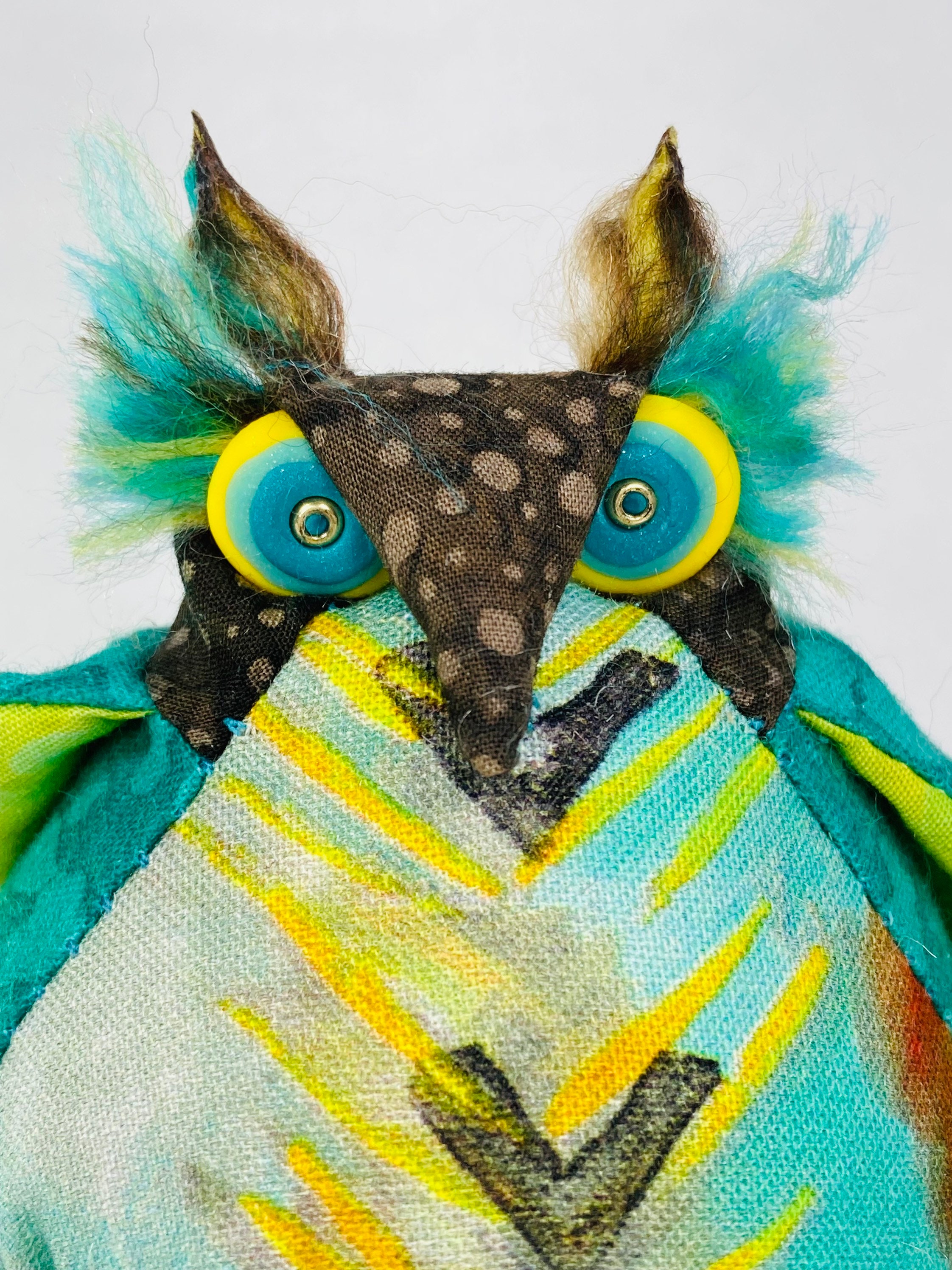 Claw Foot Horned Owl #21-413: on Decorative Base. - Etsy