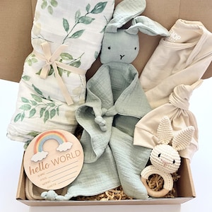Newborn Gift Set | 6pc Baby Shower Bundle | Baby Gift Box | Neutral Gender Gift Basket