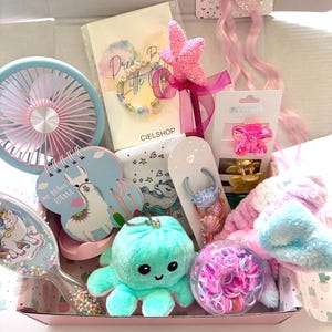 Personalized Gift Box For Little Girls | Birthday Gift Set | Custom Busy Box For Kids| Holiday Gift For Girls| Personalized Bracelet