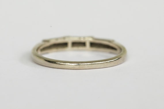 Vintage 14k White Gold Band - image 4