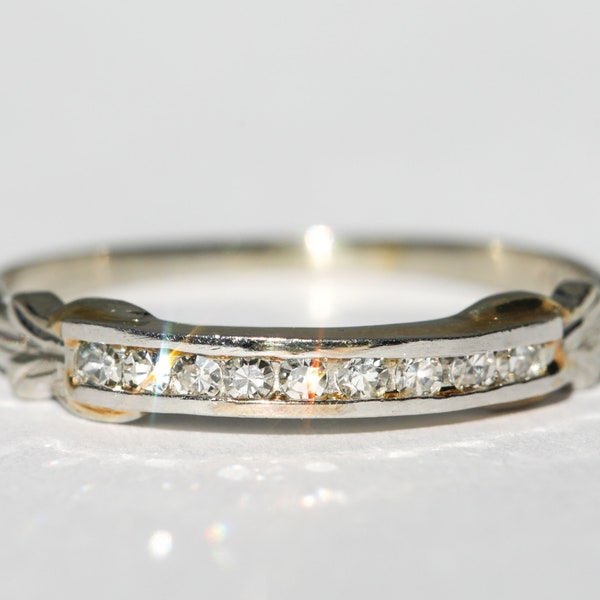 Vintage 18k White Gold Single Cut Diamond Band