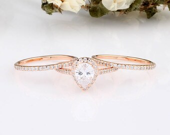 Rose Gold Pear Shaped 3 Pieces Rings Set / Pear Halo Women Matching Set / Half Eternity Wedding Engagement Rings Set / Bridesmaid Jewelry
