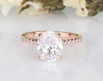 2 Carats Oval Cubic Zirconia Wedding Engagement Ring / Rose Gold Ring / Engagement Ring / Bridal Jewelry / Anniversary Band / Birthday Gift