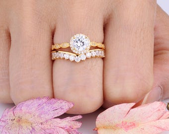 6mm Round CZ Halo Wedding Ring Set /  Curved Marquise Wavy Design Half Eternity Side Band / Engagement Anniversary Bridal Rings Set