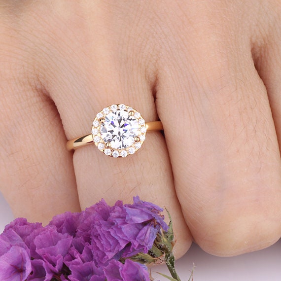 Cubic zirconia halo engagement rings white gold deals