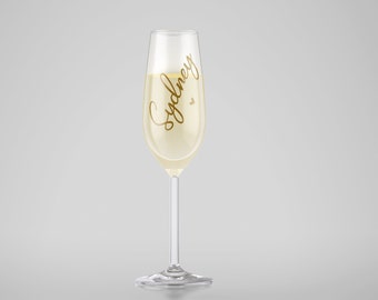 Bridal Party Wine Glasses, Champagne Glass | Champagne Flute |Bridesmaid, Bride, Maid of Honour, Mother of the Bride, Glass & Plastic Option