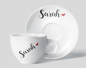 Personalisierte Teetasse und Untertasse Geburtstagsgeschenk Hochzeitsgeschenk Housewarming Geschenk Hochzeitstasse Mutter der Braut Geschenk Brautjungfern Geschenk Capuccino