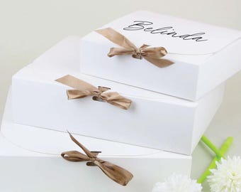 Personalised Gift Box, Custom Name Bridesmaids Proposal Gift Box, Gift Box with Ribbon and Lid