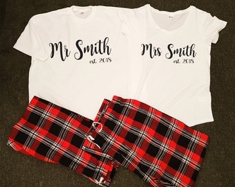 Personalised Mr and Mrs Pyjamas, Couple's Pyjamas set, Husband and Wife Pyjamas Set, Matching Pyjamas for Couples, Matching Pyjamas Set