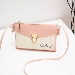 Personalisierte Crossbody Bag, PU-Leder Mini-Handtasche, personalisierte Geschenk für Frauen Mädchen, Geburtstagsgeschenk Brautjungfer Geschenk, Sommertasche