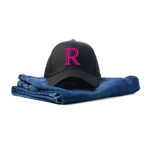 Gorra de béisbol con letras del alfabeto para adultos y niños