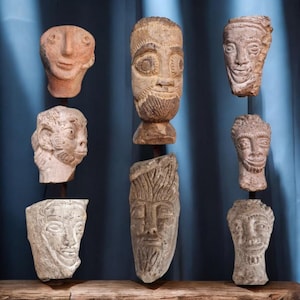 Antieke terracotta hoofden – Koma, Bulsa, Afrika, oude kleiartefacten