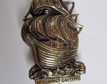 Fraaie deurklopper driemaster good conditie threemaster antique ship garden bell galleon galjoen 16th doorknocker bronze old tallship nautic