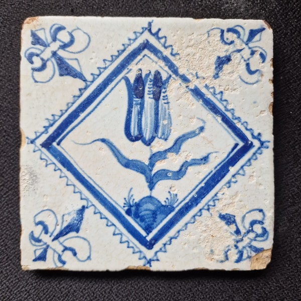 17th dutch delft tulip tile kwadraat postzegel leliehoek tulipmania Nederlands tegel, tiles tulp antique square tile kwadraattegel