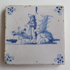 18th dutch tile fluit player,  dutch delft tile holland muziekinstrument 13 x 13 perfect flute player