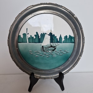 Tegel Dienblad, Jugendstil, Nederland, mit Porzellanenblad und dünnem Rand,