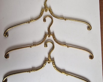 3 heavy antique brass clothes hanger coat zeer fraaie stijlvolle kledinghangers knaapjes old kapstokhaken antiek