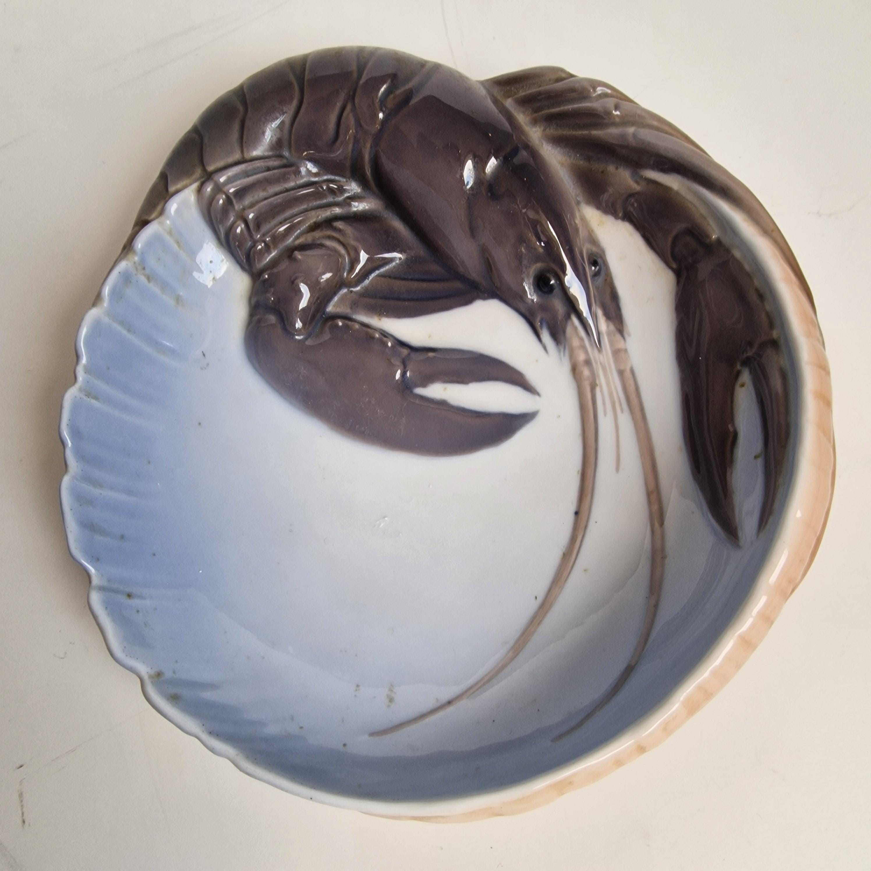 ロイヤルコペンハーゲン デンマーク製 高光沢ボウル 3D レリーフ