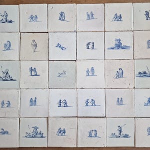 30x field of Delft dutch tiles 17th antique tile tilefield field tegelveld, ca 13x13 cm tiles for build-in rare without corner depiction.