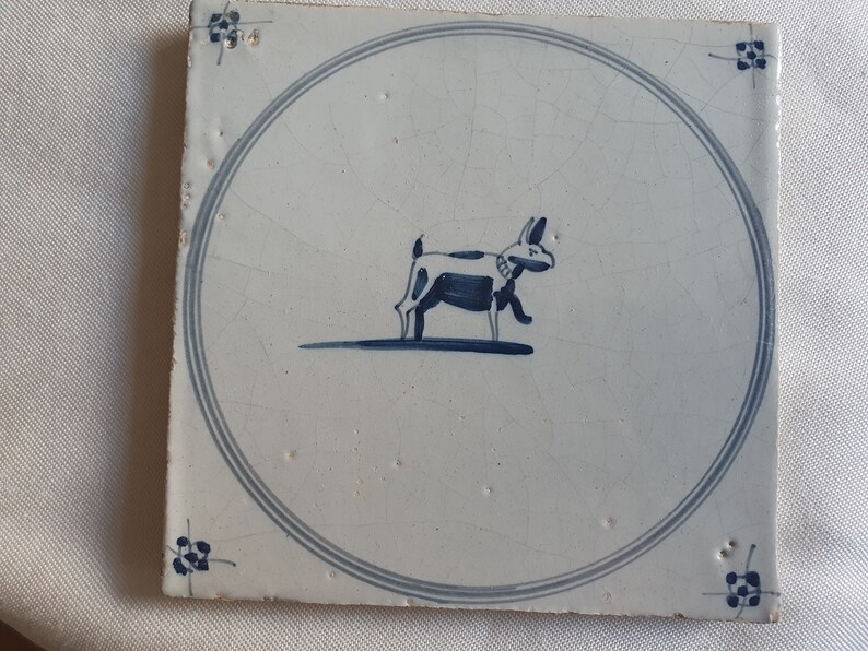 18th antique dutch delft circle tile 18th century hare blue delft tile dog TEGEL cirkeltegel image 2