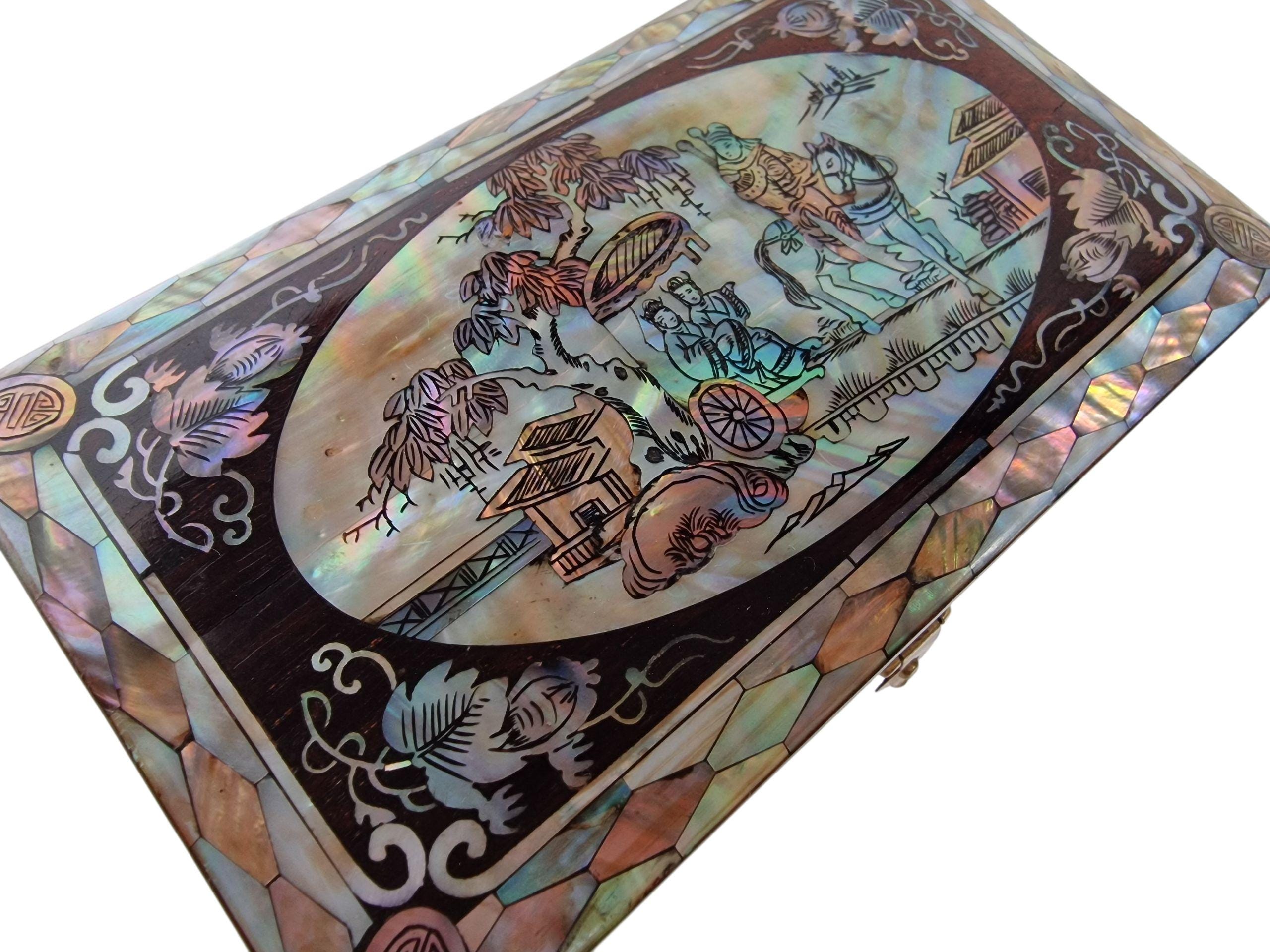 ジュエリーボックス　漆器　マザーオブパール ヴィンテージ中国漆器ジュエリーボックス、マザーオブパール象嵌、大型