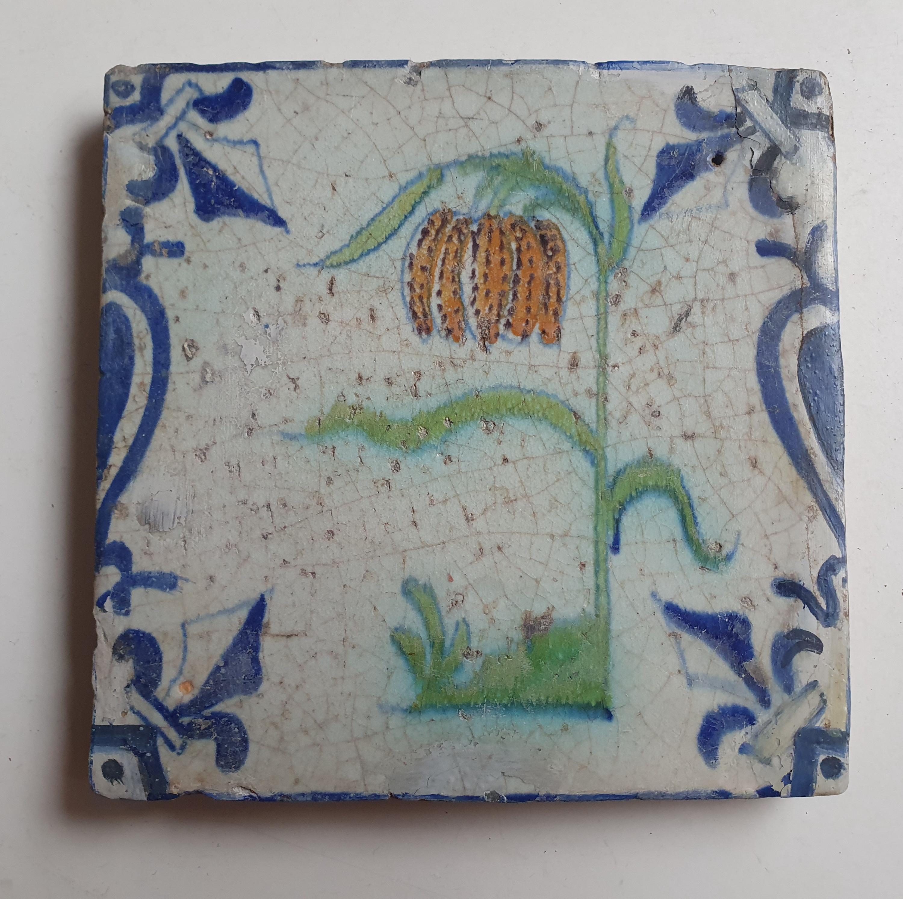 アンティークのオランダ製デルフトタイル、花柄、1640年製 - Etsy 日本