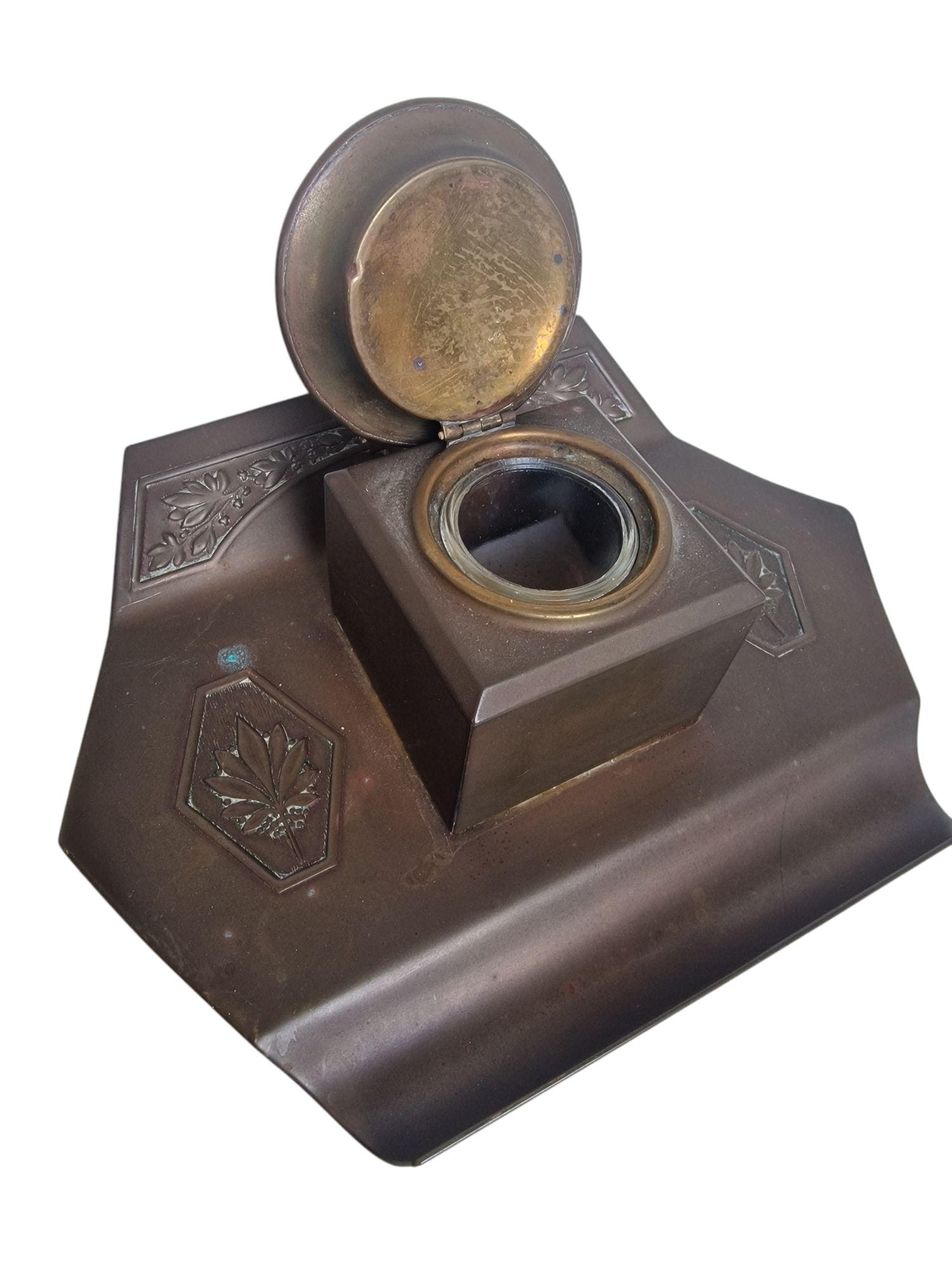 inktwell, Art nouveau jugendstil, Art Nouveau Bronze Inkwell ca. 1890–1920 – Jugendstil Ink Pot with Glass Insert – Antique Desk Accessory