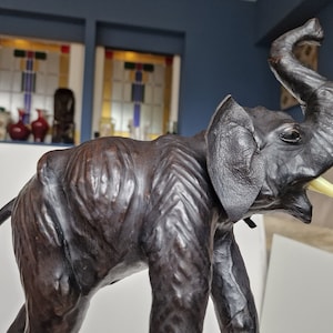Omersa X Abercrombie & Fitch Large style leather elephant, Vintage leather 60s/70s leren olifant midcentury modern collectable Dimitri