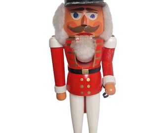 Cascanueces antiguo de madera de los Montes Metálicos, decoración navideña pintada a mano (34 cm, años 20)