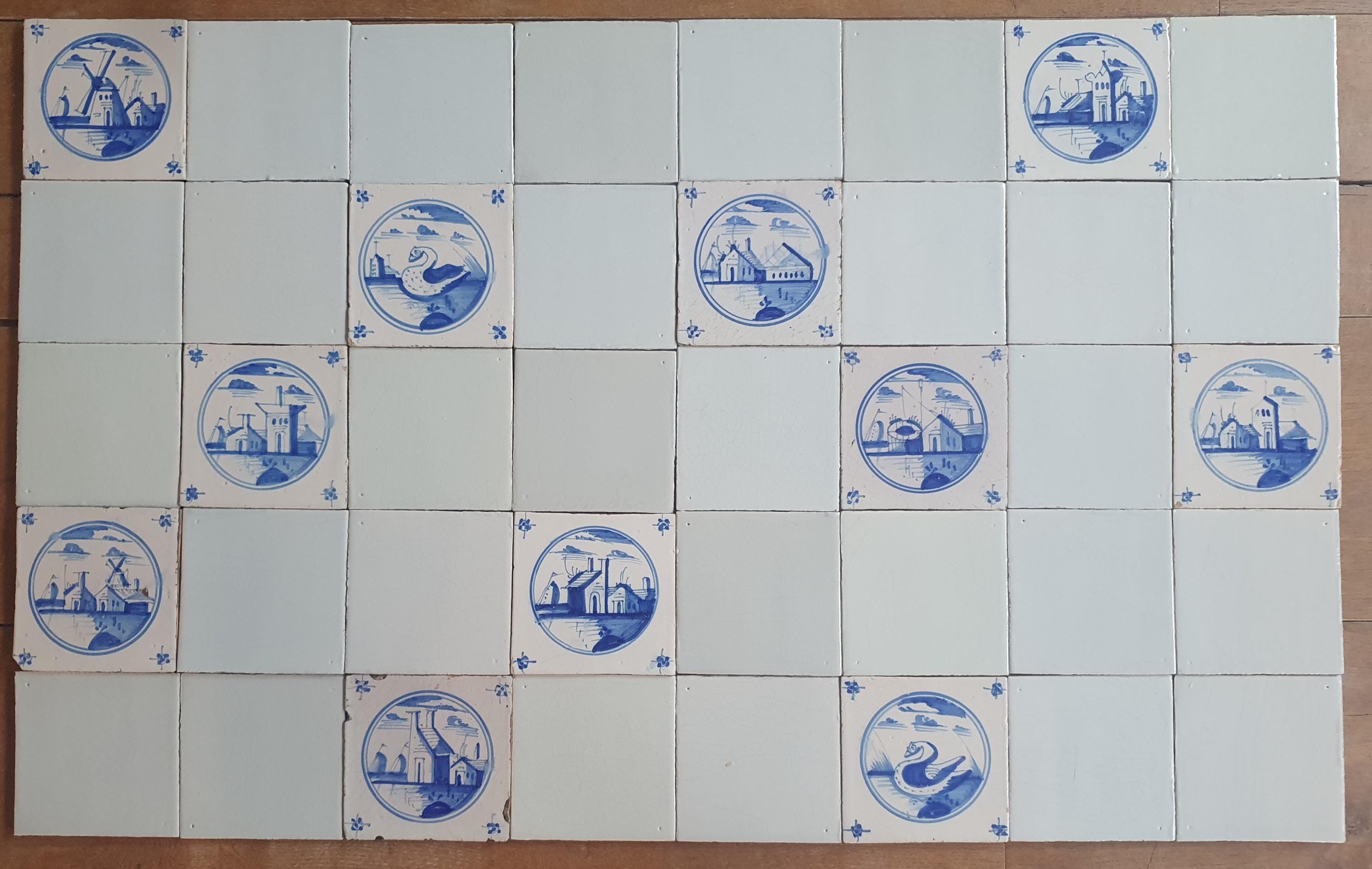 オランダタイル画 アンティークのオランダデルフトタイル、オランダの風景画、西暦1700