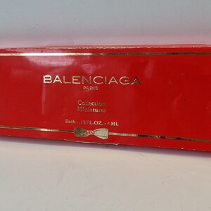 Fake outlet balenciaga box