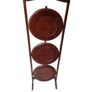 charmante wood cake stand, butlertray, cakeplateau server etagere, engelse hightea taarten plateau, cakestand,  classic britisch
