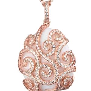 Fabergé white agate with zirkons necklace with pendant, Faberge rosegold gilt sterling 925, authentic, boxed, marked, luxury tatiana Faberge