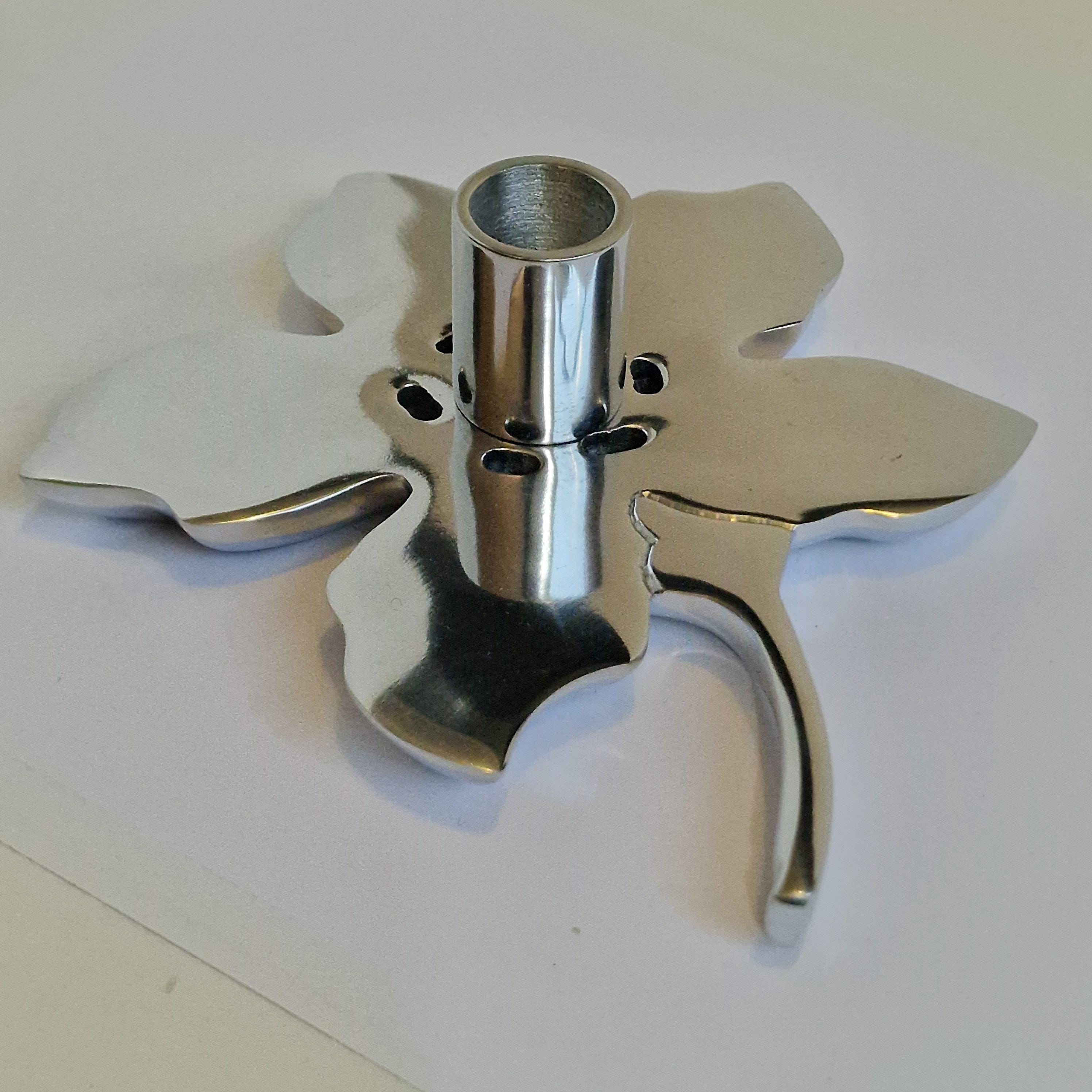 ドリアデコスモフラワーホルダー、コレクター、引退したイタリア人