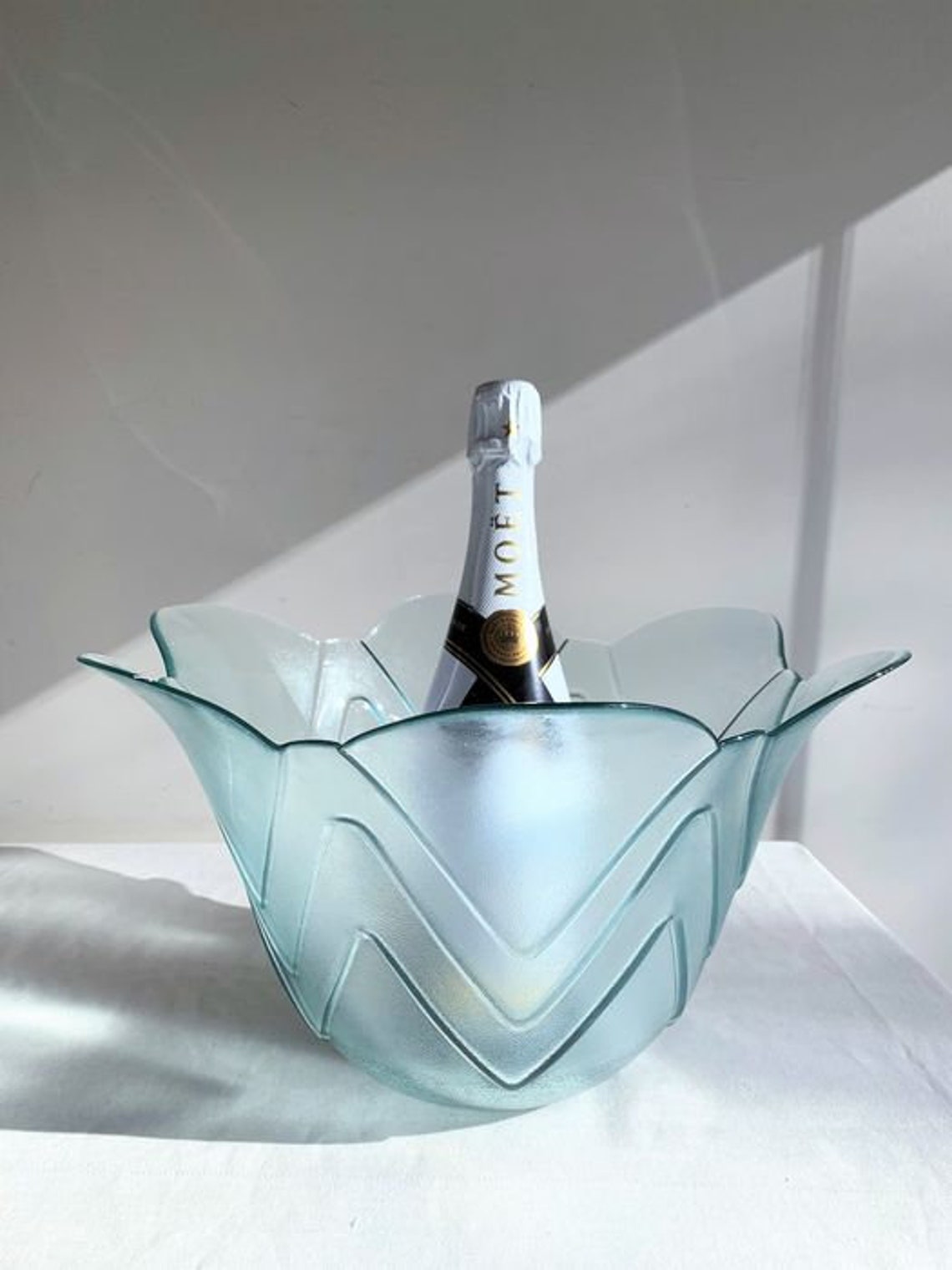 Fancy Brunch / Wine cooler / champagne cooler in tulip shape Etsy