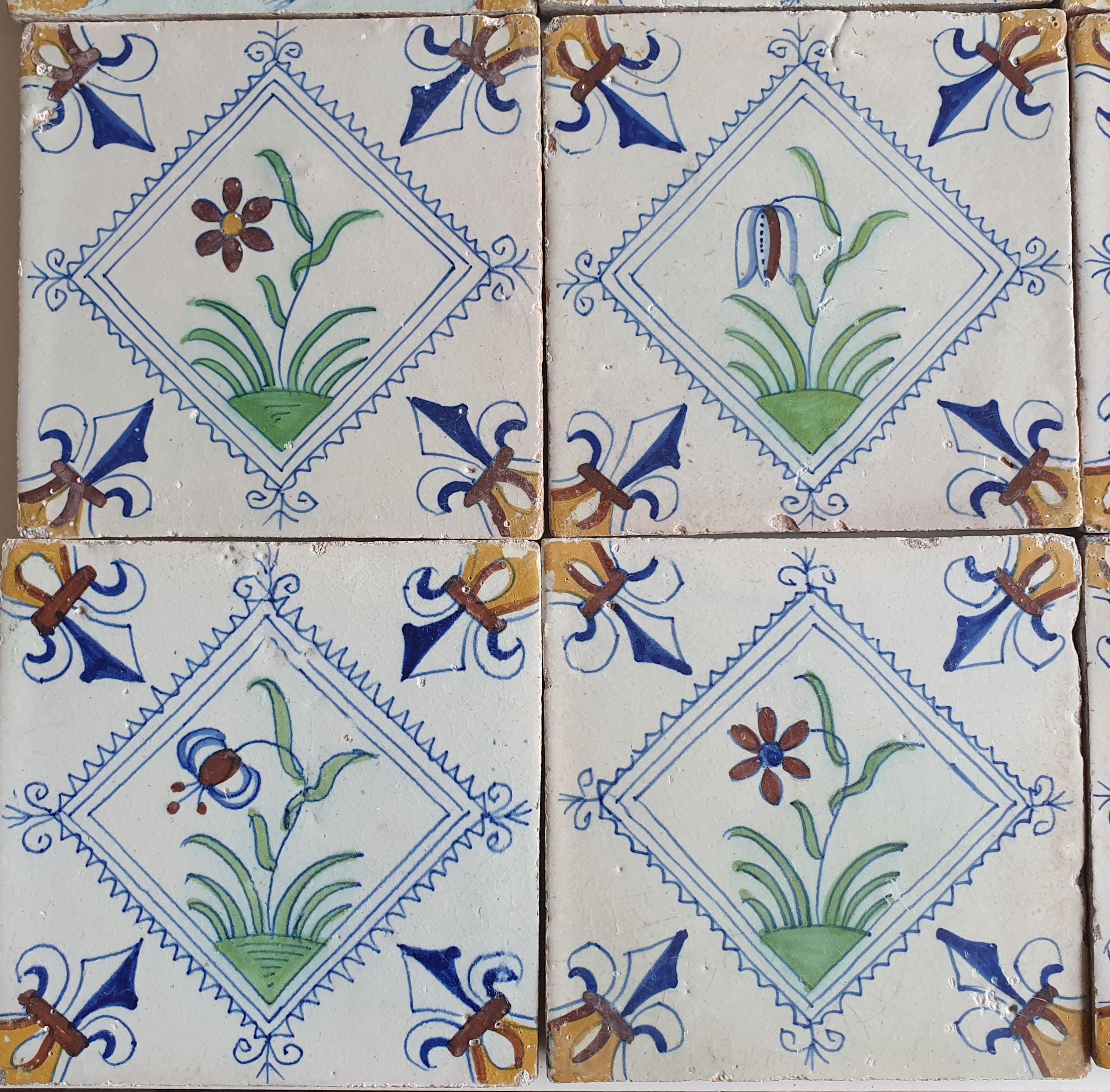 17世紀デルフトタイル｜アンティークオランダタイル、花柄（16枚