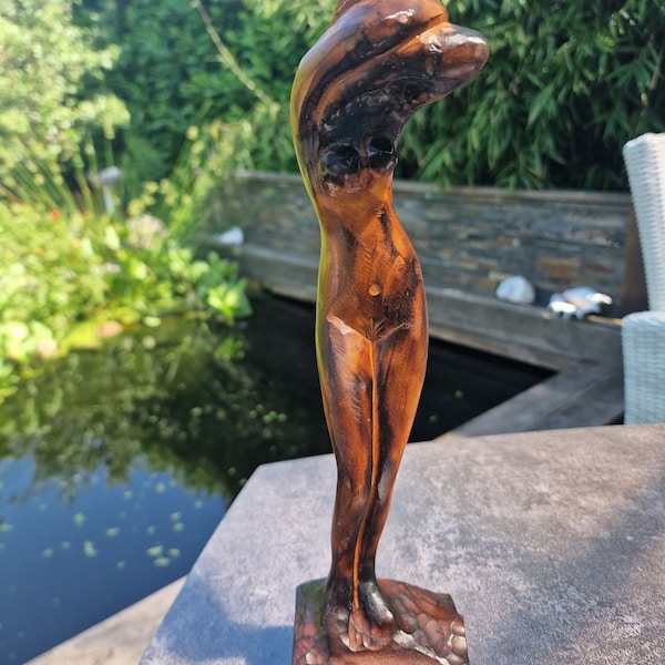 Pita maha Bali Indonésie, sculpture tropicale indonésienne en bois dur, 19 cm, années 30. fille femme