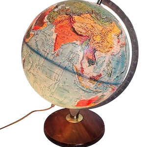 Vintage large beautiful Danish scan globe copenhagen Danemark scandinavia globe 50&#39;s VINTAGE light lamp aardbol lamp, kunststof wood brass