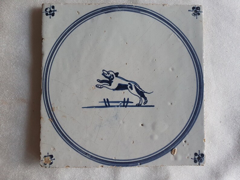 18th antique dutch delft circle tile 18th century hare blue delft tile dog TEGEL cirkeltegel image 2