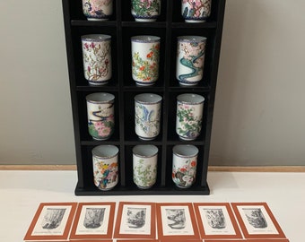 Xícaras japonesas de porcelana em gabinete, Kinuko Yamabe X TFM, com acabamento 24K quilates, em caixa, edição limitada aposentada. 1981, ritual de chá luxuoso