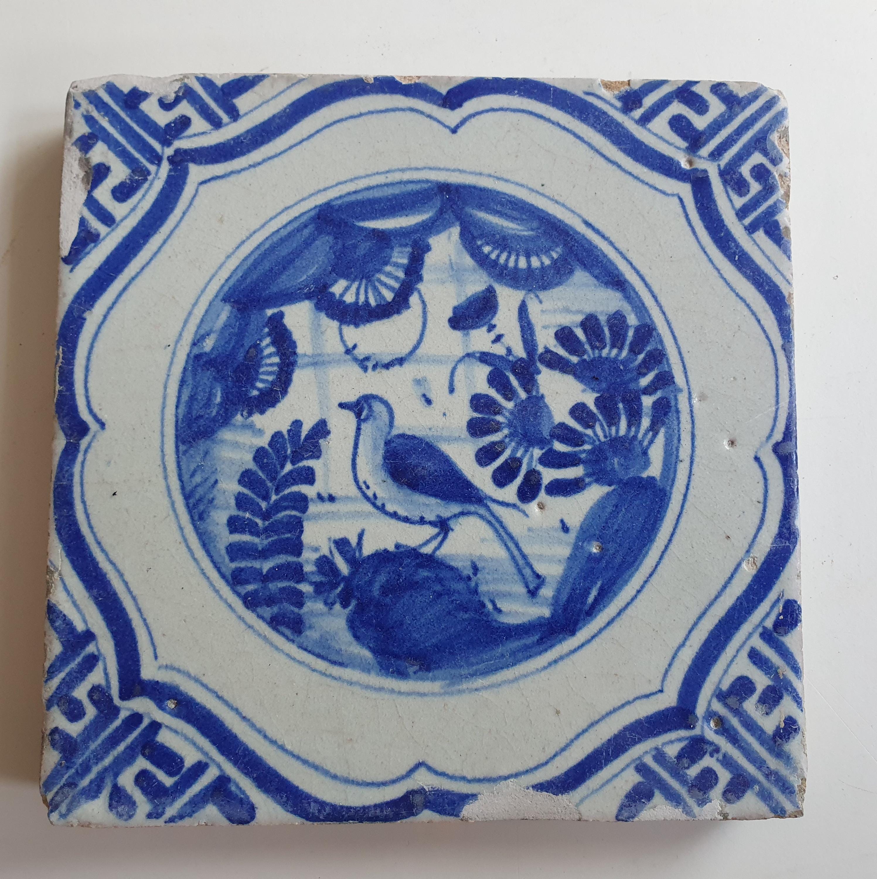 オランダ　デルフトタイル　アンティークタイル 17世紀のアンティークオランダデルフトブルータイル - 蛇行模様の中国