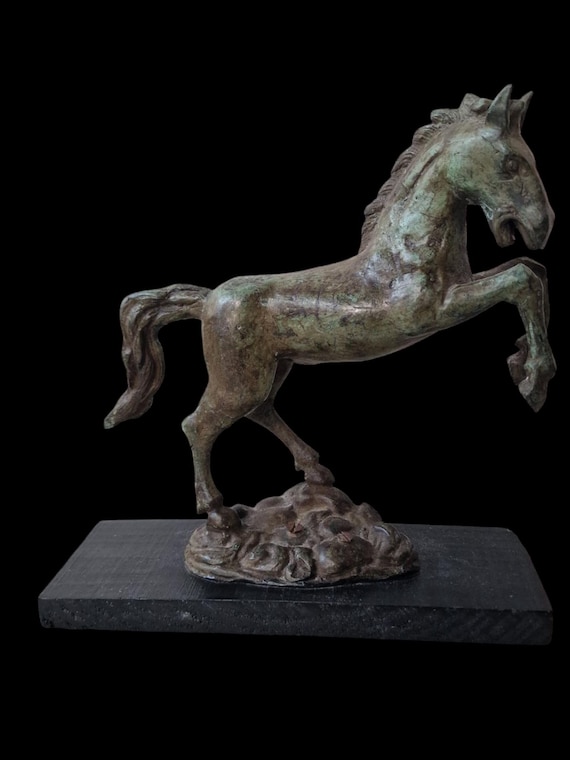 馬のブロンズ像 高さ約31cm 刻印あり 屋外公園彫刻ホームガーデン大型金属ブロンズ動物馬彫刻実物大