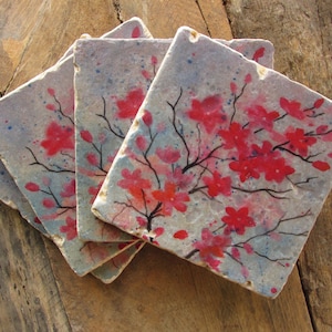 Juego de 4 posavasos con diseño de flor de cerezo, juego de posavasos de regalo, regalo para mamá, regalo de inauguración de casa, juego de posavasos de piedra, regalo de cumpleaños, posavasos rústicos, tía